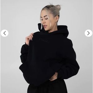 BNWT Comfrt Signature Fit Hoodie 🖤